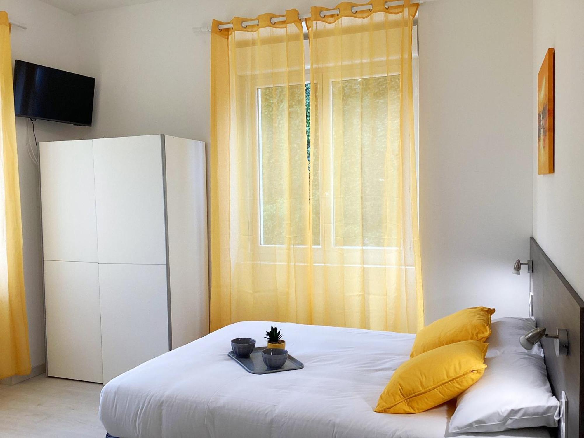 Appartement Stella 95 M2 Climatise Parking Proche Sanctuaires Лурд Екстериор снимка