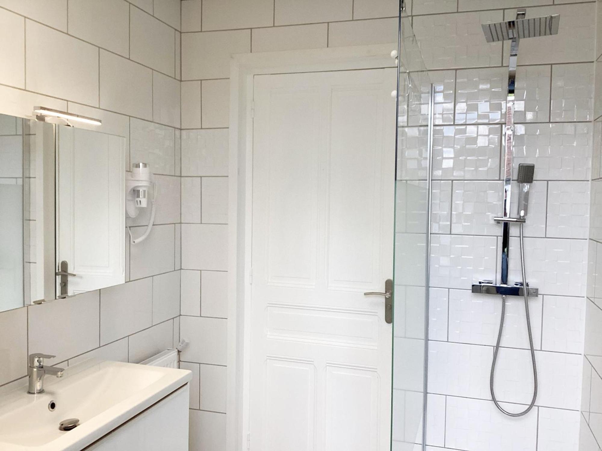 Appartement Stella 95 M2 Climatise Parking Proche Sanctuaires Лурд Екстериор снимка