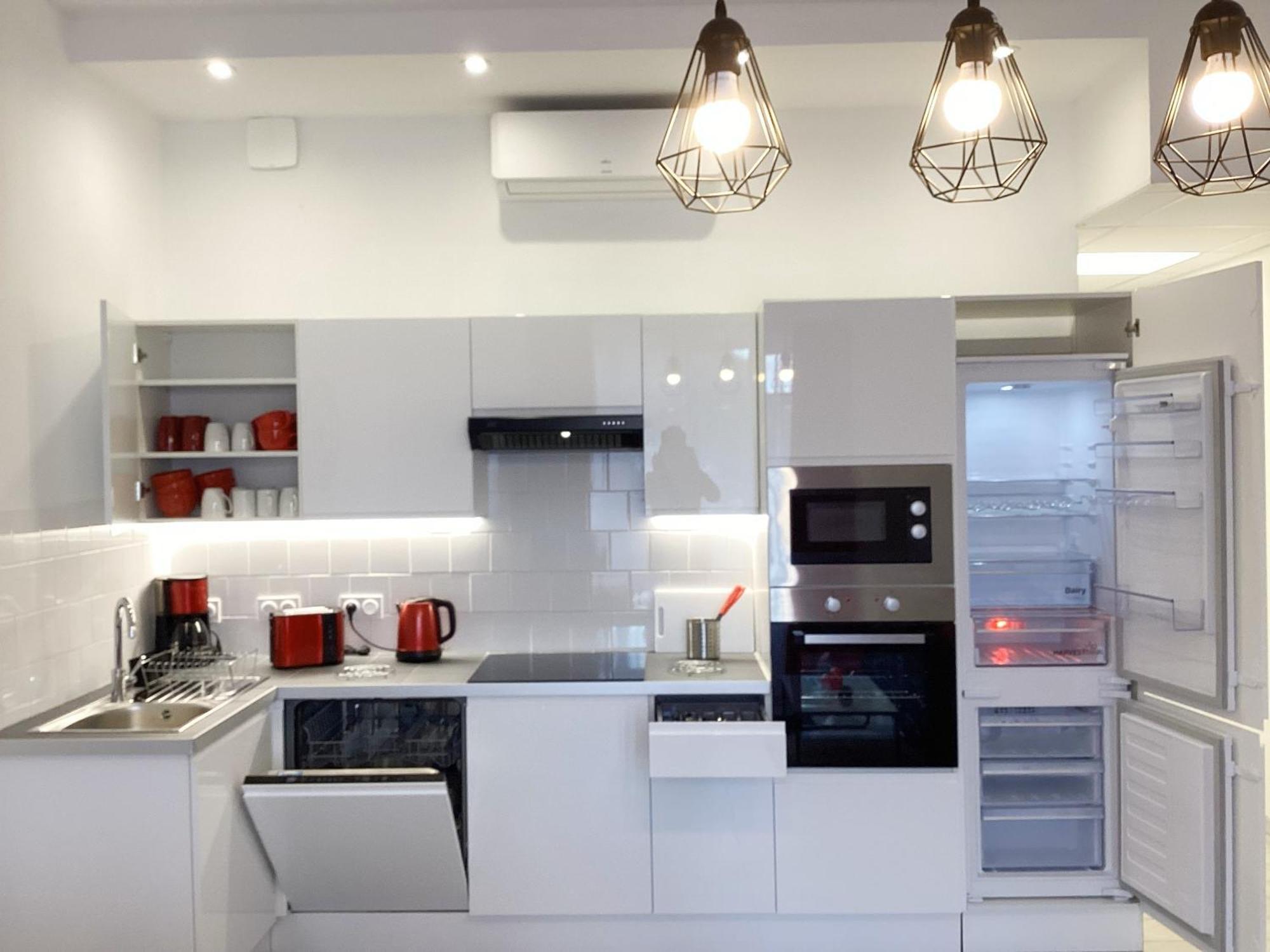 Appartement Stella 95 M2 Climatise Parking Proche Sanctuaires Лурд Екстериор снимка
